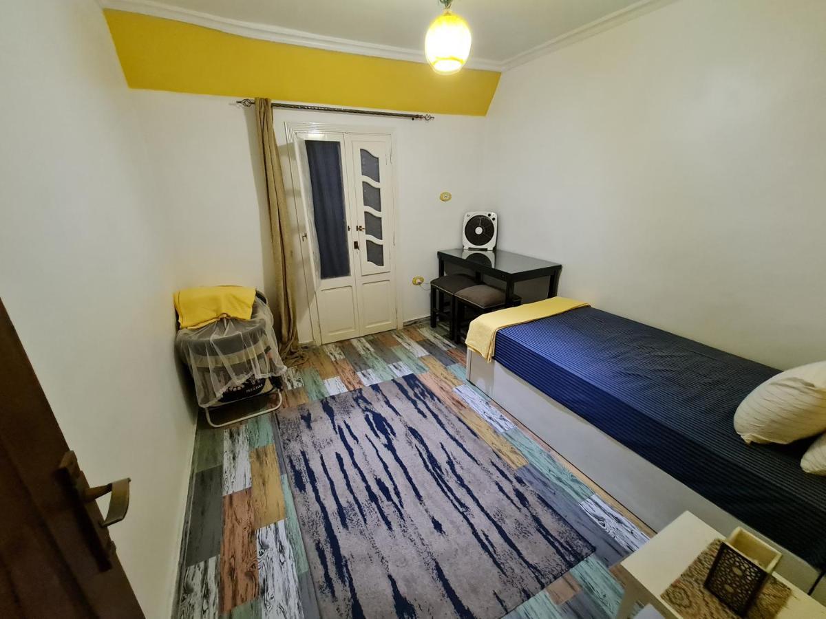 Sunny Modern Apartment With Good Internet, Near From City Center Of 亚历山大港 外观 照片