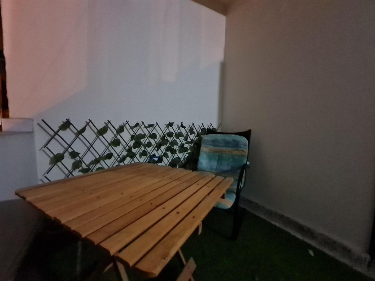Sunny Modern Apartment With Good Internet, Near From City Center Of 亚历山大港 外观 照片